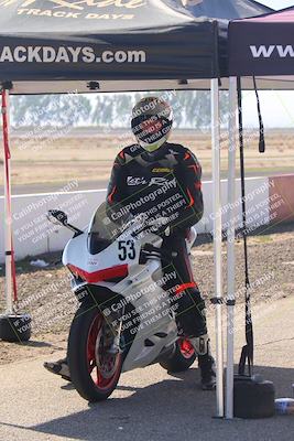 media/Nov-03-2025-Lets Ride (Mon) [[4d74c1c4d3]]/C Group/Grid/